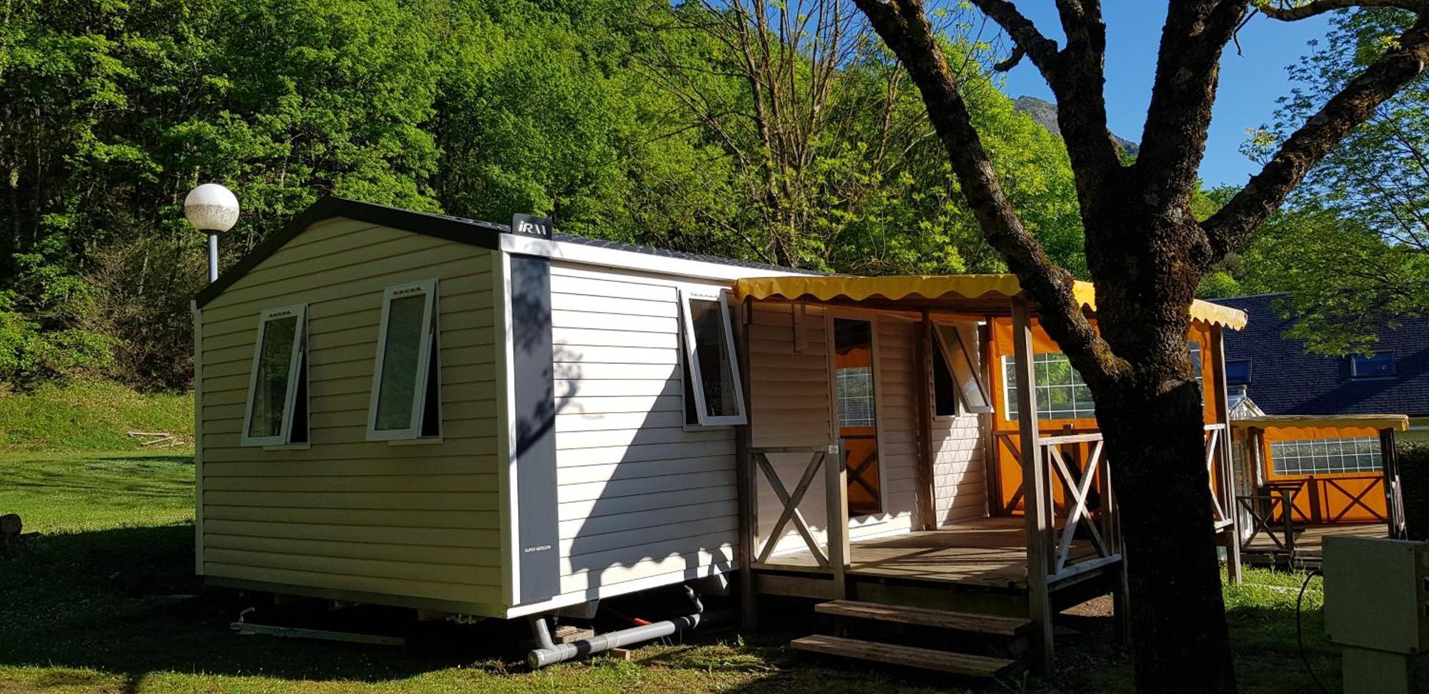 Camping Familial - Parc Aquatique - Grande Aire De Jeux A La Montagne アゴ・ヴィダロ エクステリア 写真