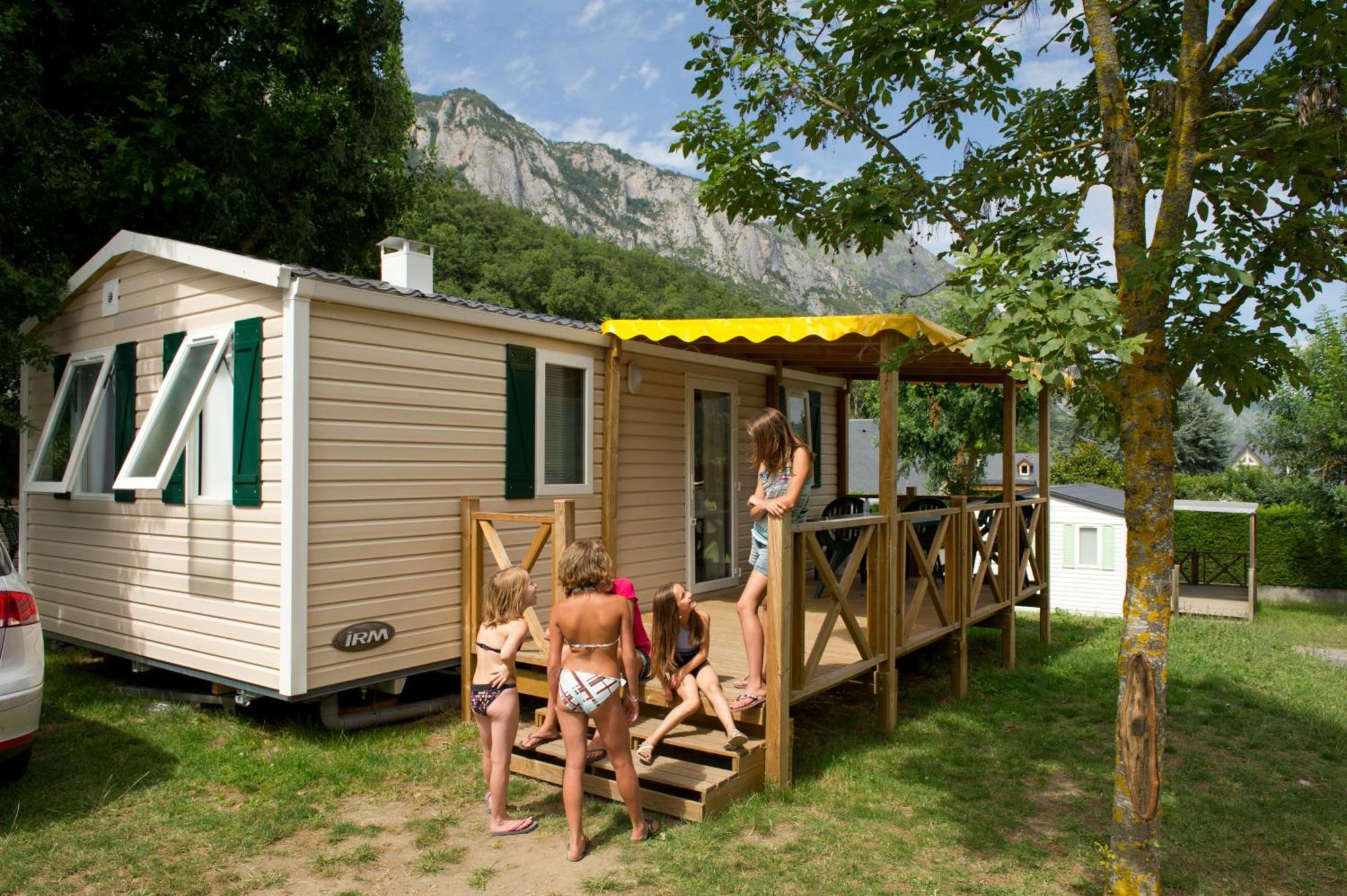 Camping Familial - Parc Aquatique - Grande Aire De Jeux A La Montagne アゴ・ヴィダロ エクステリア 写真